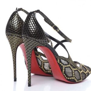 Saks Fifth Avenue Black and Gold Mesh Heels